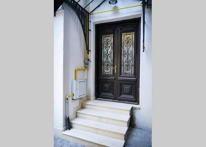 Appartamento Marvellous 2 Bedrooms Attic In The Old Town