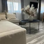 Marvellous 2 Bedrooms Attic In The Old Town Apartament